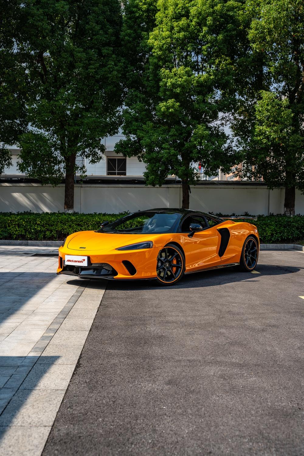 McLaren GT 2019 — фото автомобиля 1