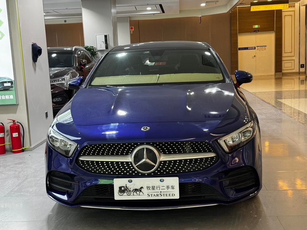 Mercedes-Benz A-Class 2020 — фото автомобиля 1