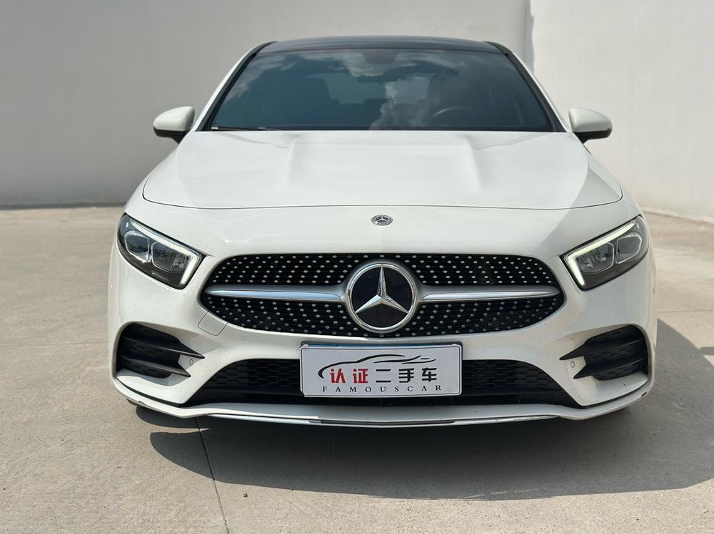 Mercedes-Benz A-Class 2023 — фото автомобиля
