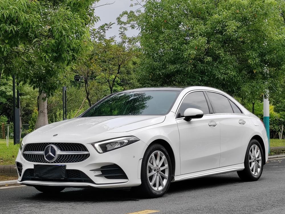 Mercedes-Benz A-Class 2021 — фото автомобиля 1