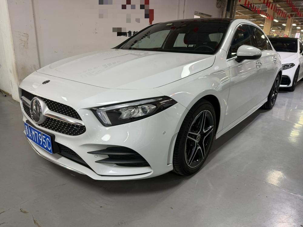 Mercedes-Benz A-Class 2020 — фото автомобиля 1