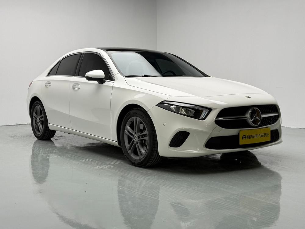 Mercedes-Benz A-Class 2020 — фото автомобиля 1