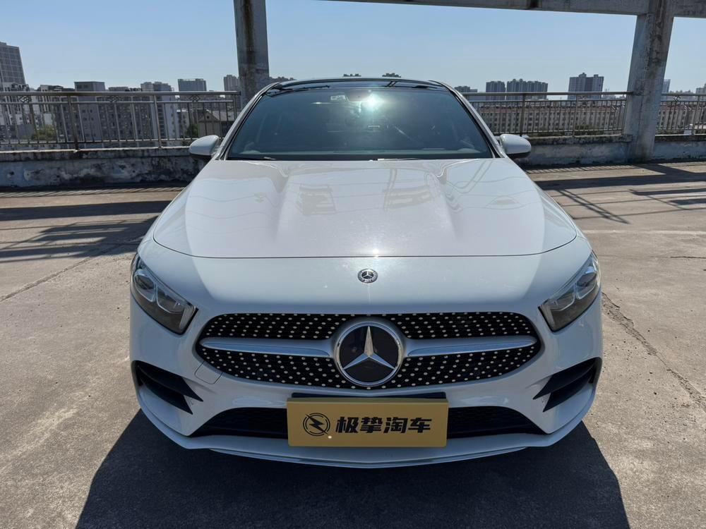 Mercedes-Benz A-Class 2020 — фото автомобиля 1