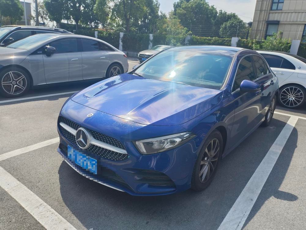 Mercedes-Benz A-Class 2020 — фото автомобиля 1