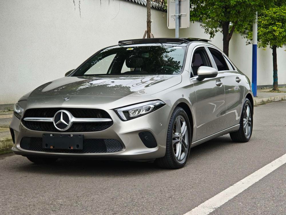 Mercedes-Benz A-Class 2020 — фото автомобиля 1