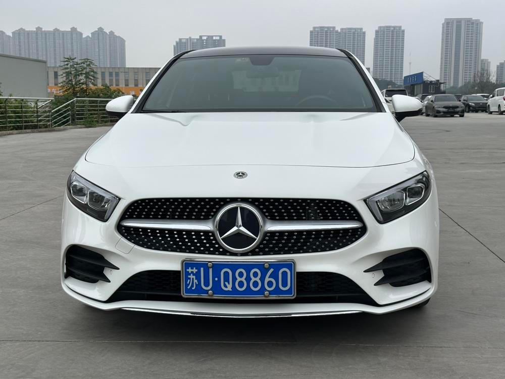 Mercedes-Benz A-Class 2021 — фото автомобиля