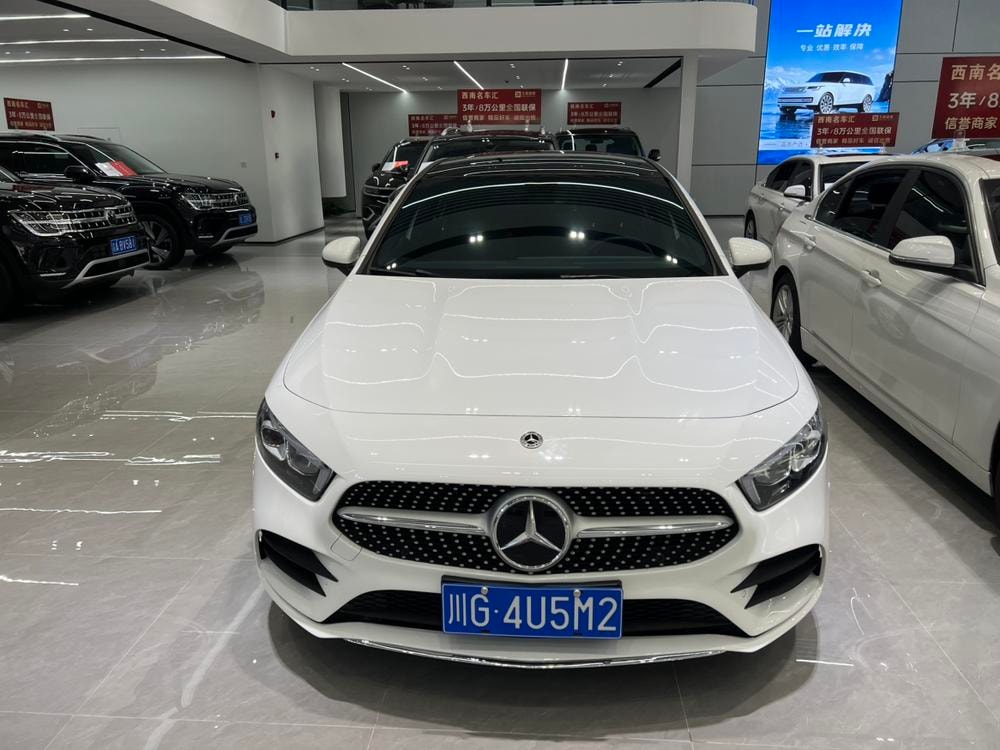 Mercedes-Benz A-Class 2020 — фото автомобиля