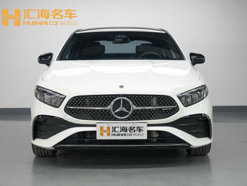 Mercedes-Benz A-Class 2025 — фото автомобиля