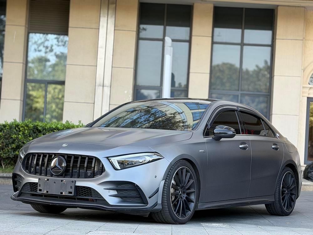 Mercedes-Benz A-Class AMG 2021 — фото автомобиля