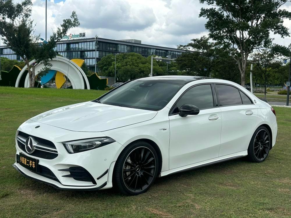 Mercedes-Benz A-Class AMG 2020 — фото автомобиля