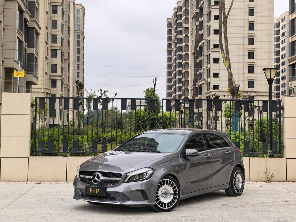 Mercedes-Benz A-Class (Import) 2017 — фото автомобиля 1