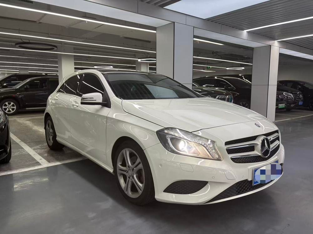Mercedes-Benz A-Class (Import) 2015 — фото автомобиля