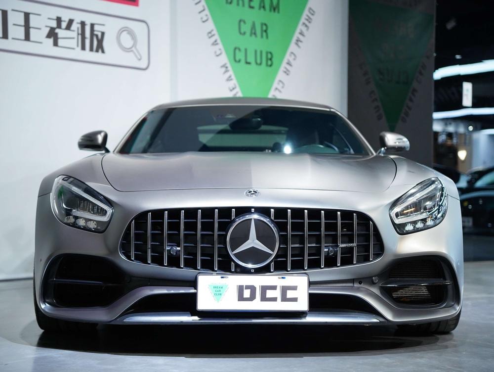 Mercedes-Benz AMG GT 2019 — фото автомобиля