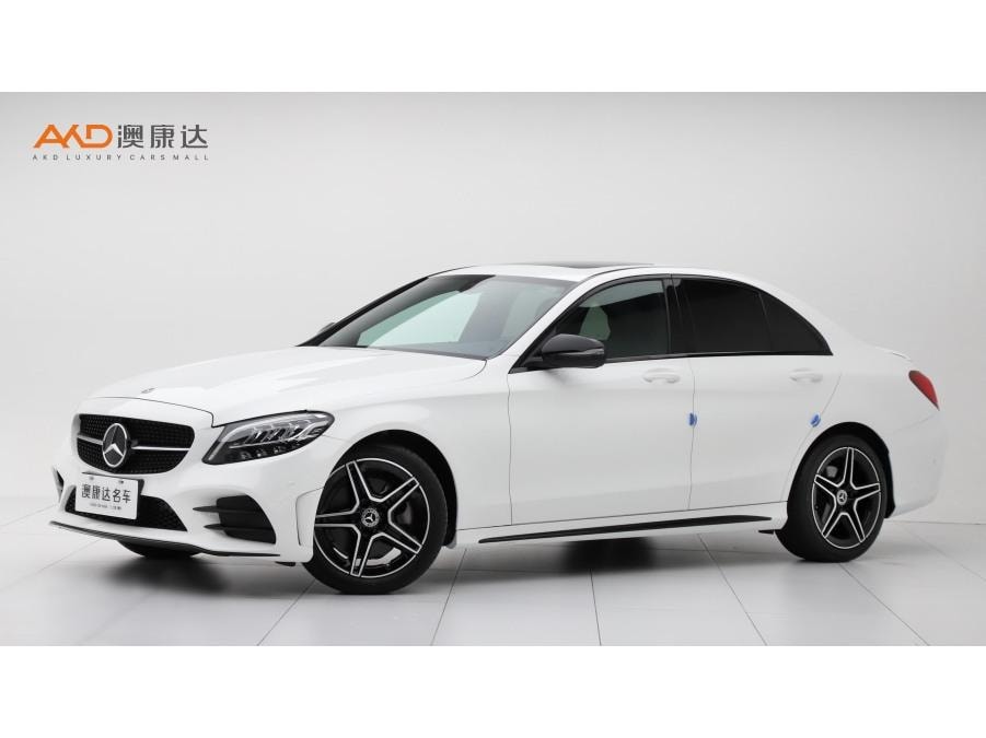 Mercedes-Benz C-Class 2021 — фото автомобиля