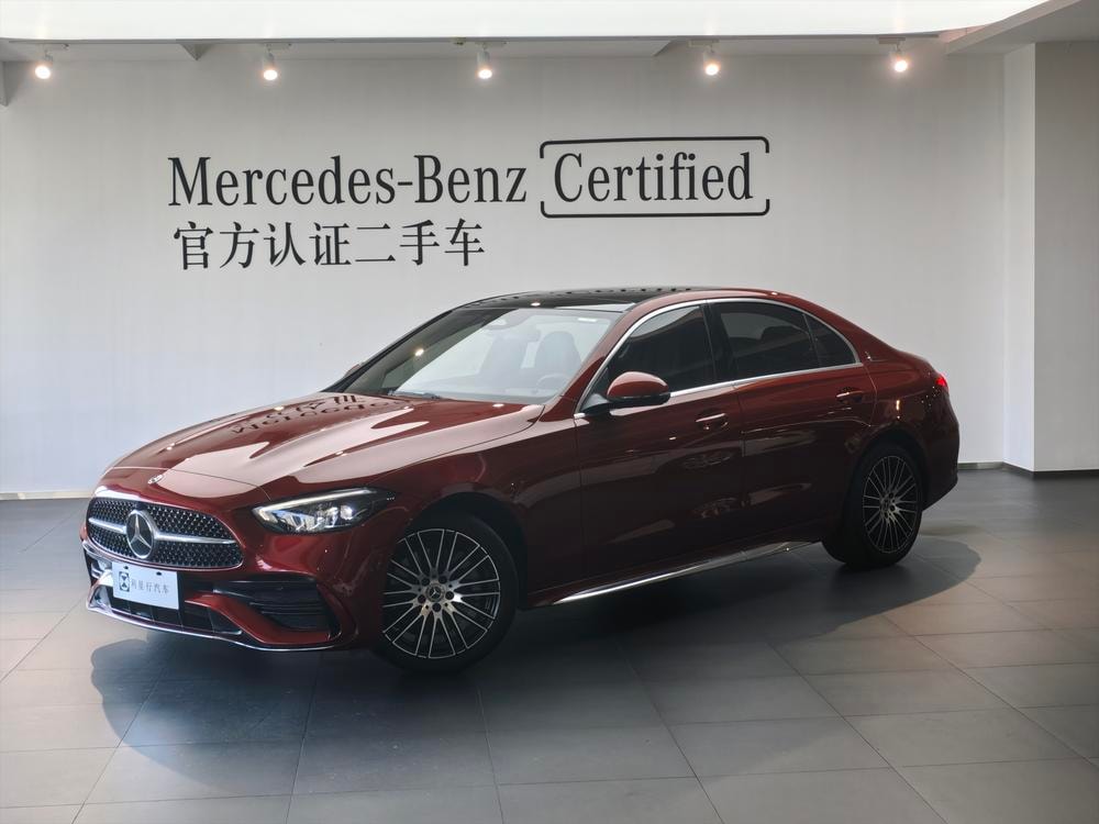 Mercedes-Benz C-Class 2022 — фото автомобиля