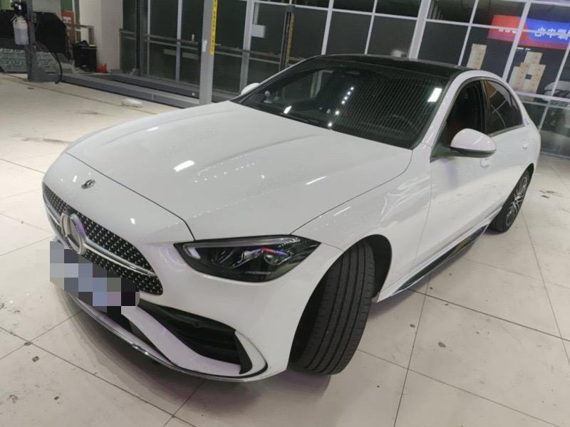 Mercedes-Benz C-Class 2022 — фото автомобиля