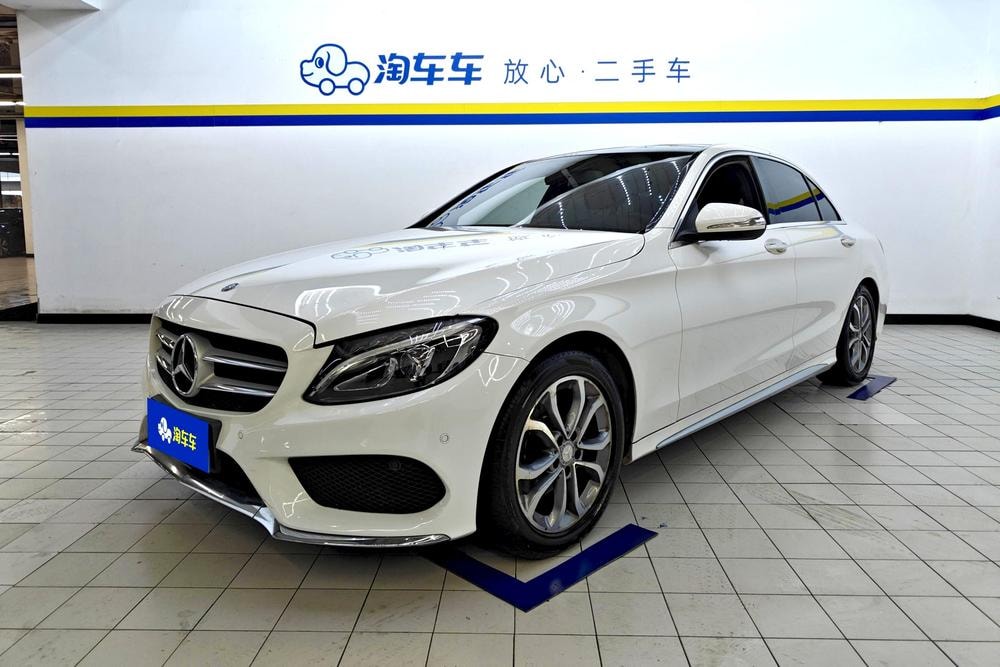 Mercedes-Benz C-Class 2015 — фото автомобиля