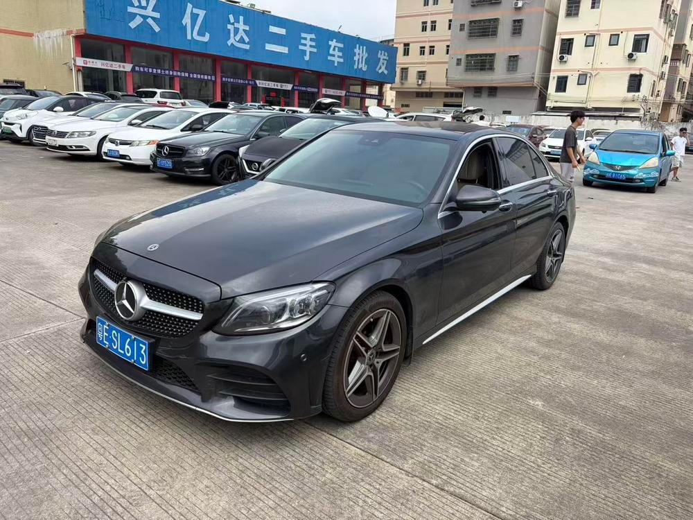 Mercedes-Benz C-Class 2021 — фото автомобиля