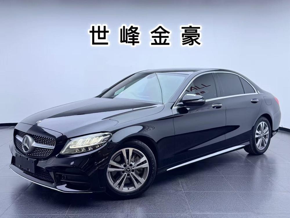 Mercedes-Benz C-Class 2021 — фото автомобиля 1