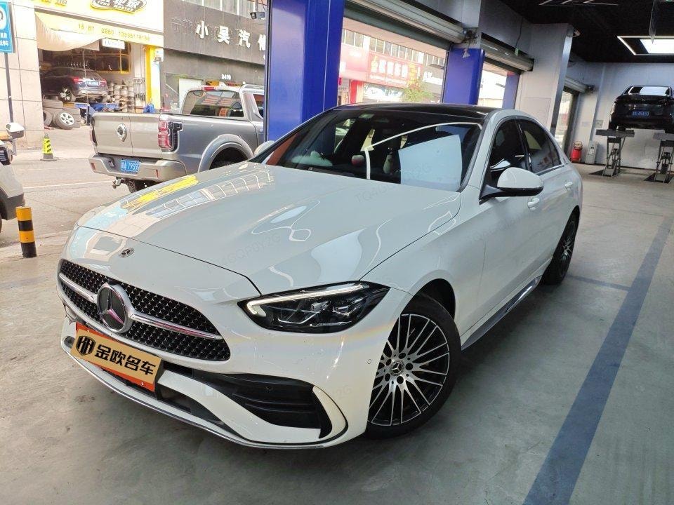 Mercedes-Benz C-Class 2022 — фото автомобиля 1