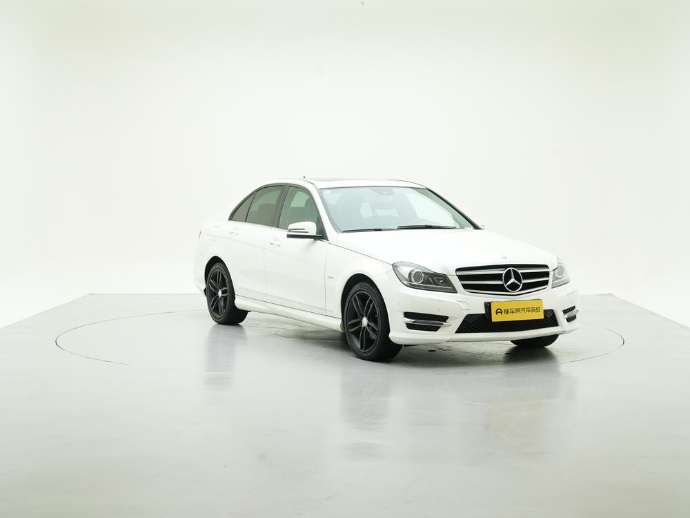 Mercedes-Benz C-Class 2013 — фото автомобиля