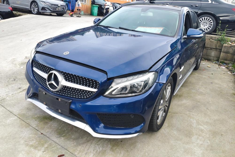 Mercedes-Benz C-Class 2018 — фото автомобиля 1