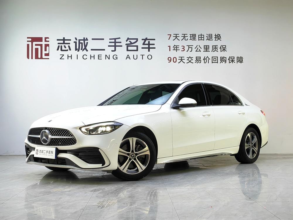 Mercedes-Benz C-Class 2022 — фото автомобиля 1