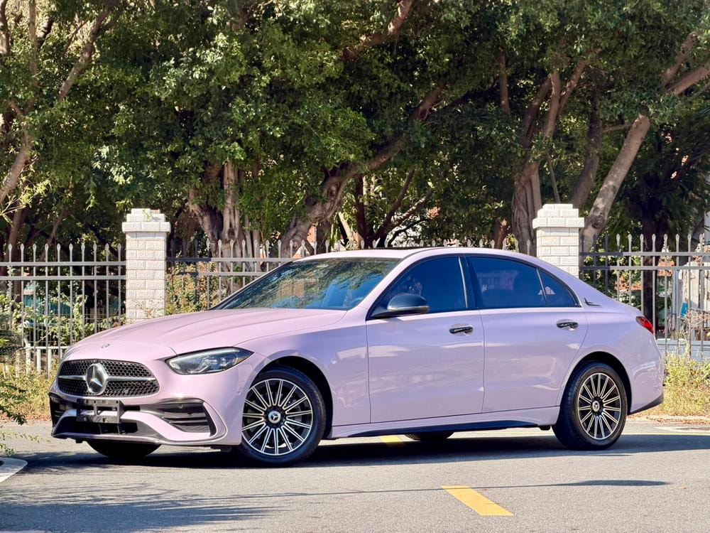 Mercedes-Benz C-Class 2022 — фото автомобиля