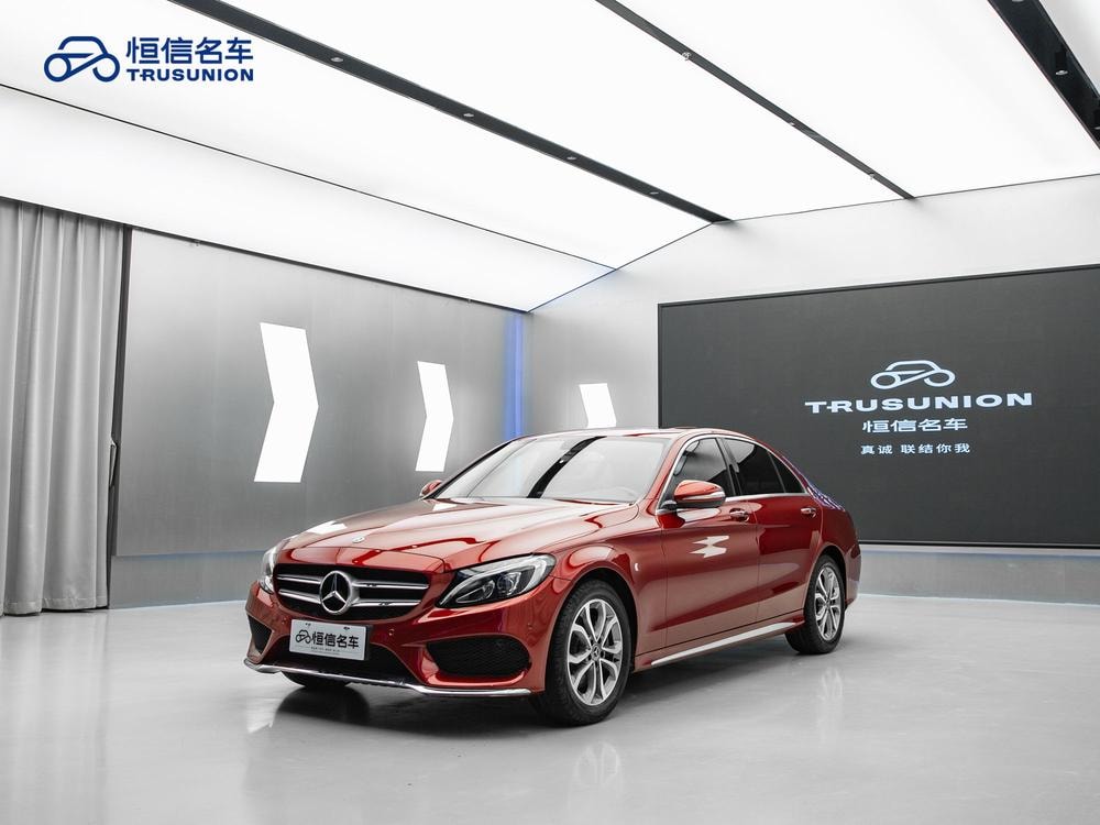 Mercedes-Benz C-Class 2018 — фото автомобиля 1