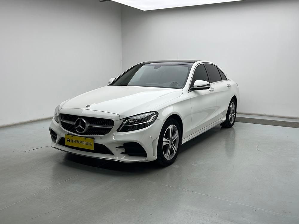 Mercedes-Benz C-Class 2021 — фото автомобиля 1