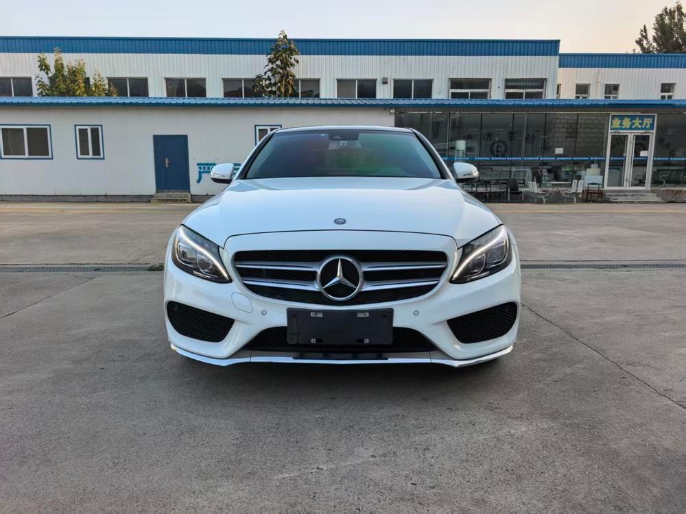 Mercedes-Benz C-Class 2016 — фото автомобиля