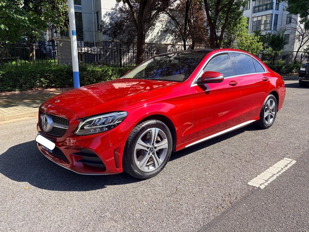 Mercedes-Benz C-Class 2020 — фото автомобиля 1