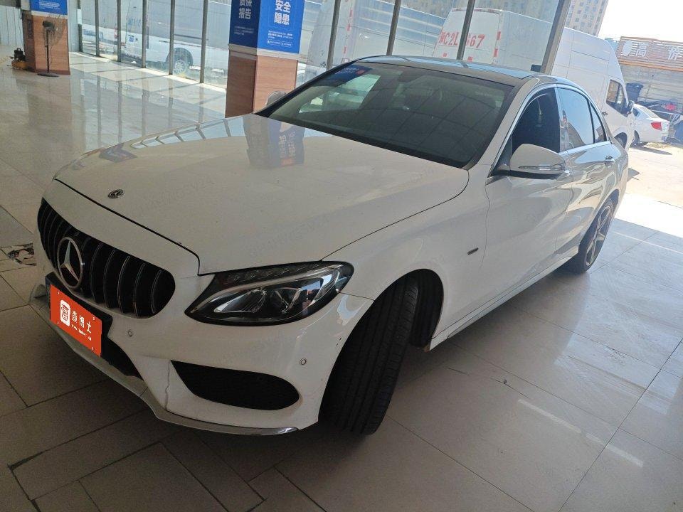 Mercedes-Benz C-Class 2018 — фото автомобиля 1