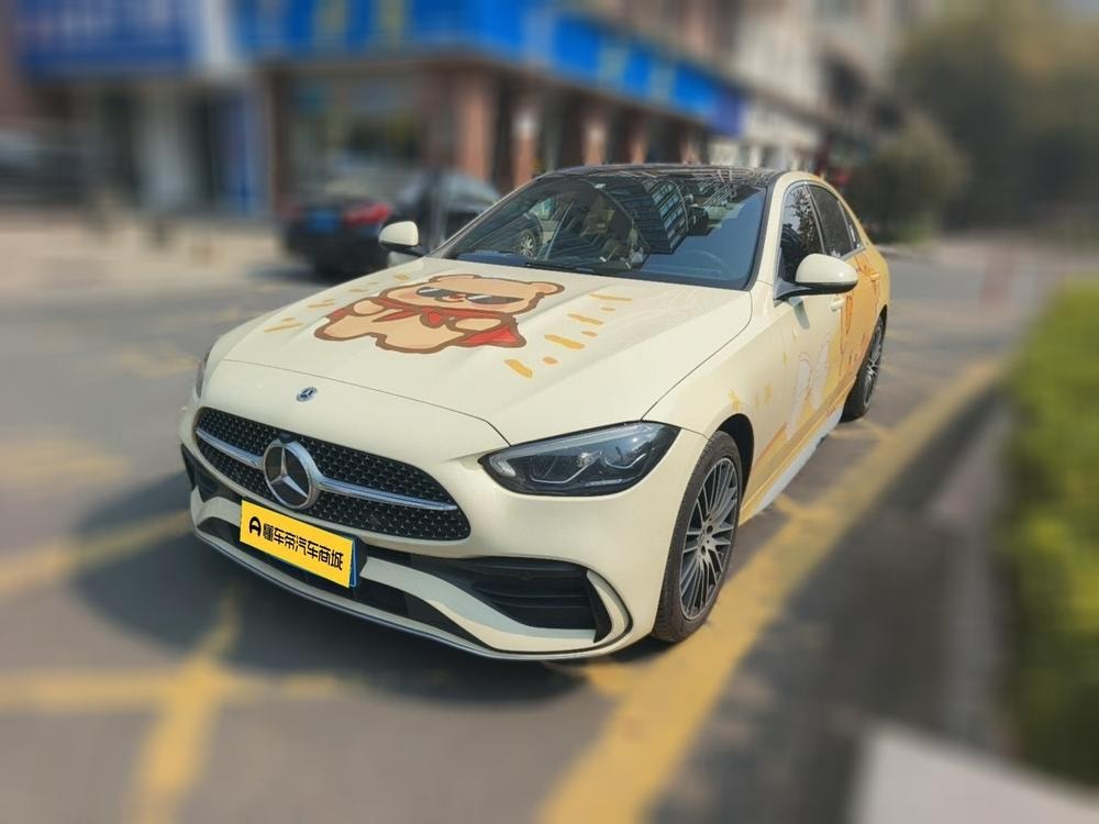 Mercedes-Benz C-Class 2022 — фото автомобиля