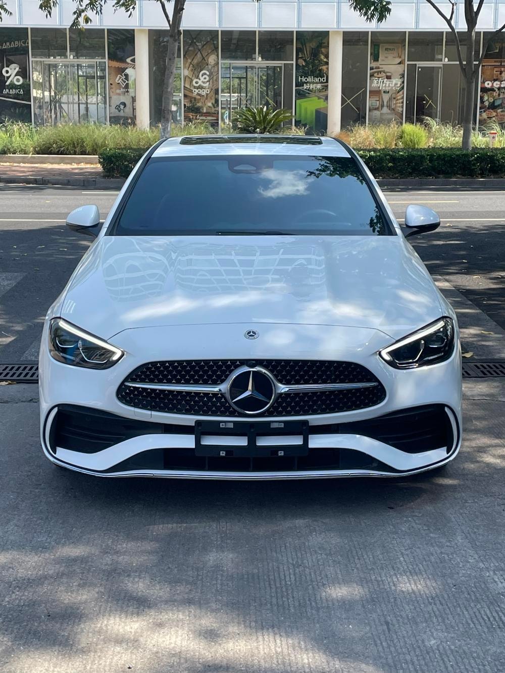 Mercedes-Benz C-Class 2022 — фото автомобиля