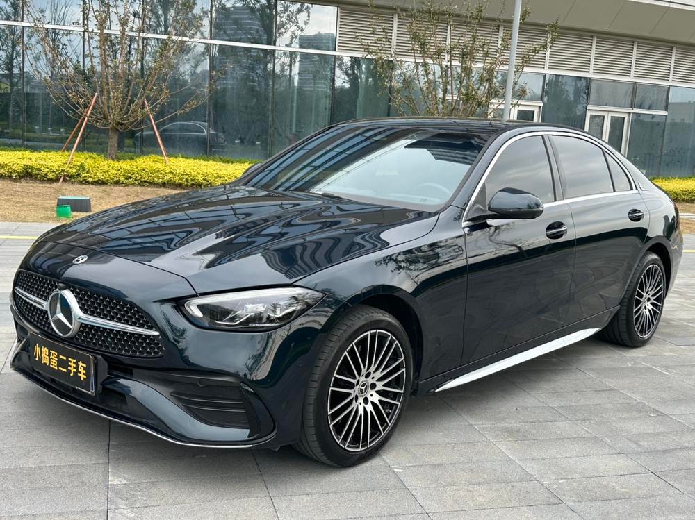 Mercedes-Benz C-Class 2025 — фото автомобиля