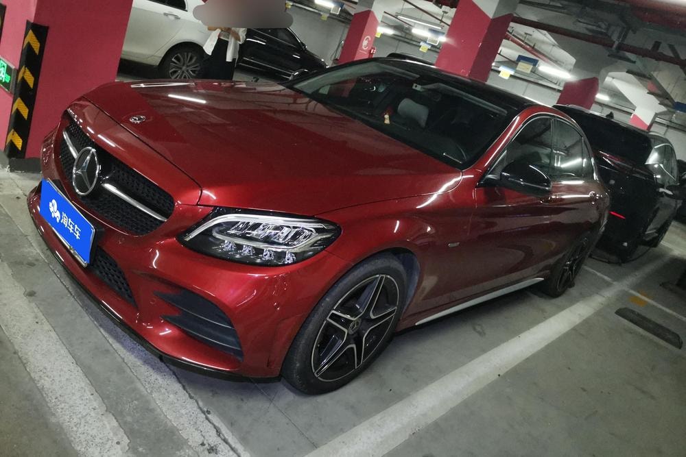 Mercedes-Benz C-Class 2021 — фото автомобиля