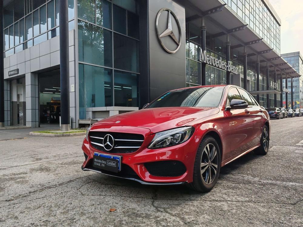 Mercedes-Benz C-Class 2017 — фото автомобиля