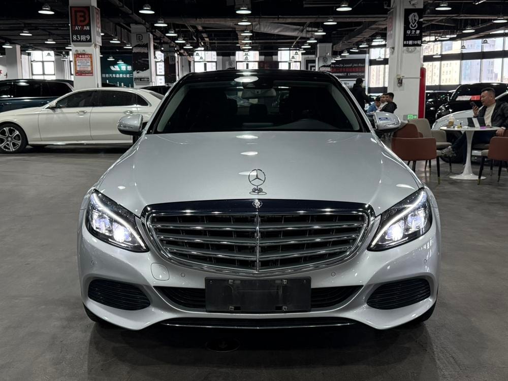 Mercedes-Benz C-Class 2015 — фото автомобиля