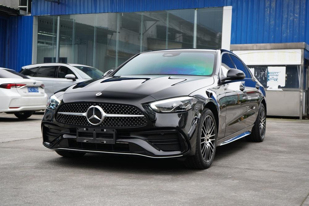 Mercedes-Benz C-Class 2022 — фото автомобиля 1