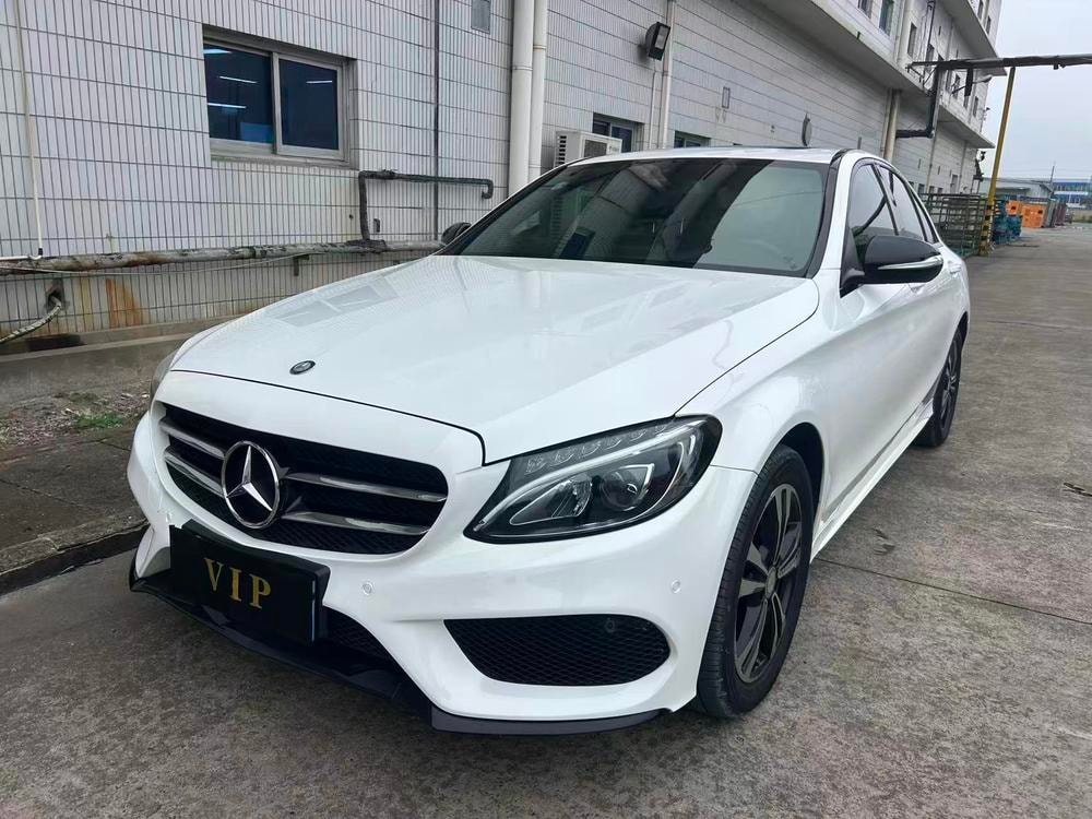 Mercedes-Benz C-Class 2017 — фото автомобиля