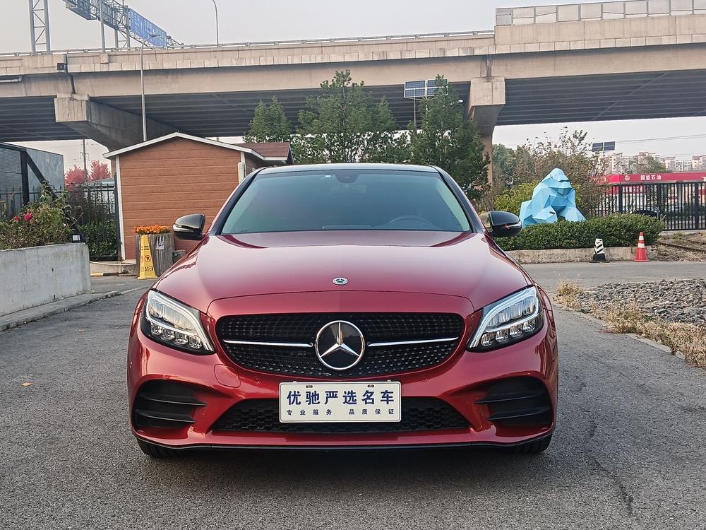 Mercedes-Benz C-Class 2021 — фото автомобиля