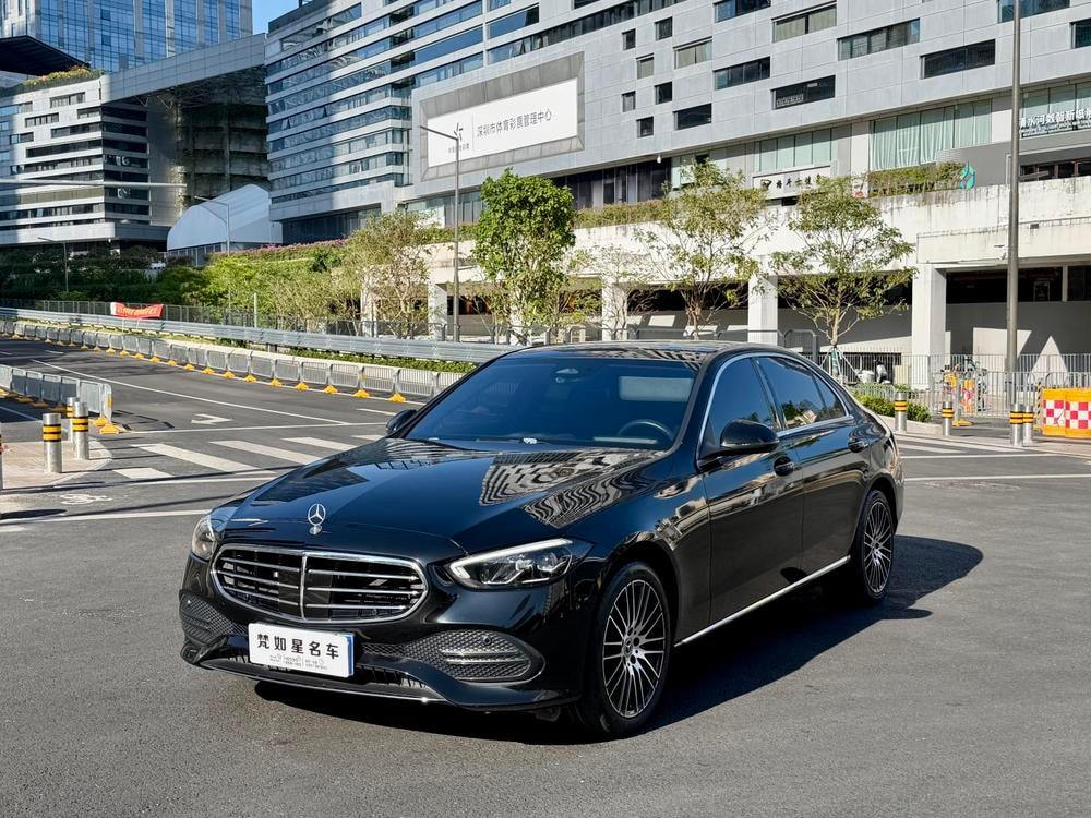 Mercedes-Benz C-Class 2022 — фото автомобиля