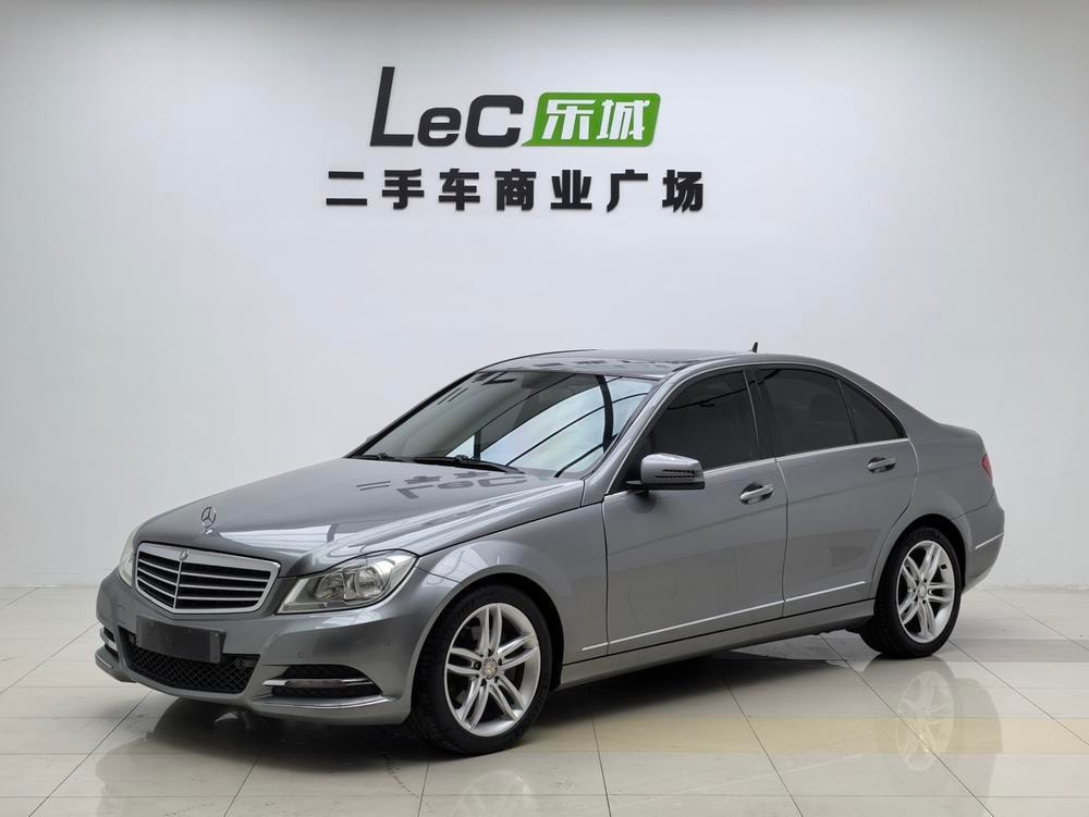 Mercedes-Benz C-Class 2013 — фото автомобиля