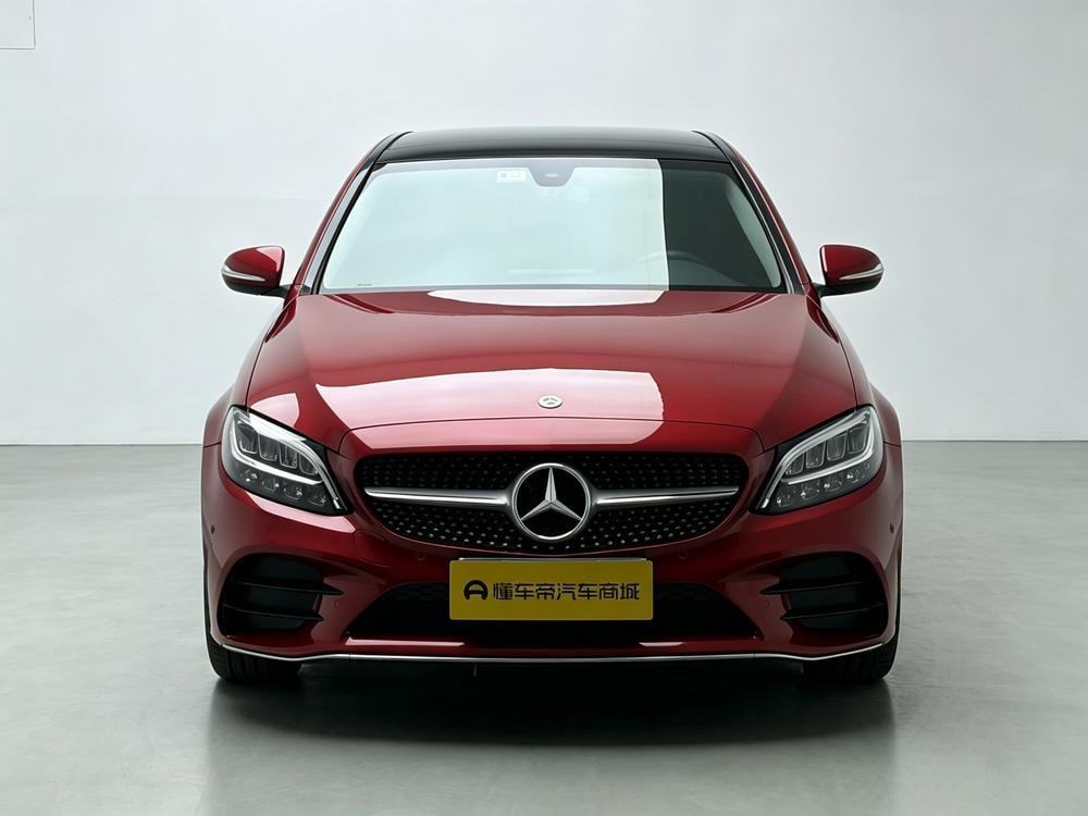 Mercedes-Benz C-Class 2020 — фото автомобиля