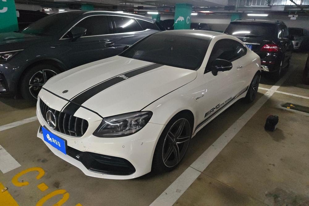 Mercedes-Benz C-Class AMG 2019 — фото автомобиля