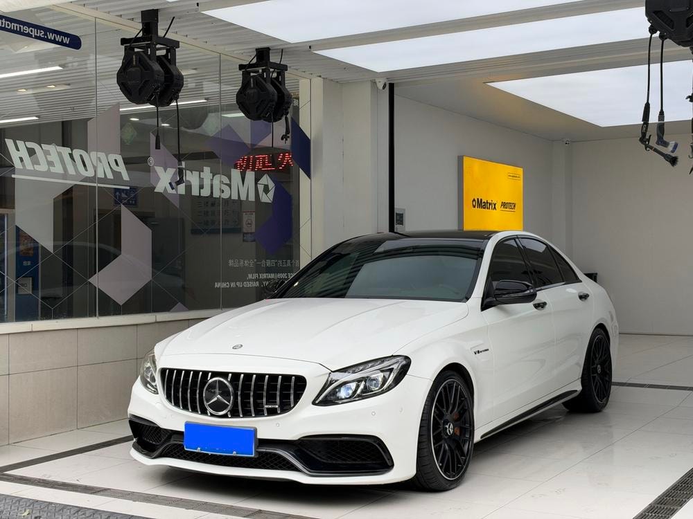 Mercedes-Benz C-Class AMG 2015 — фото автомобиля