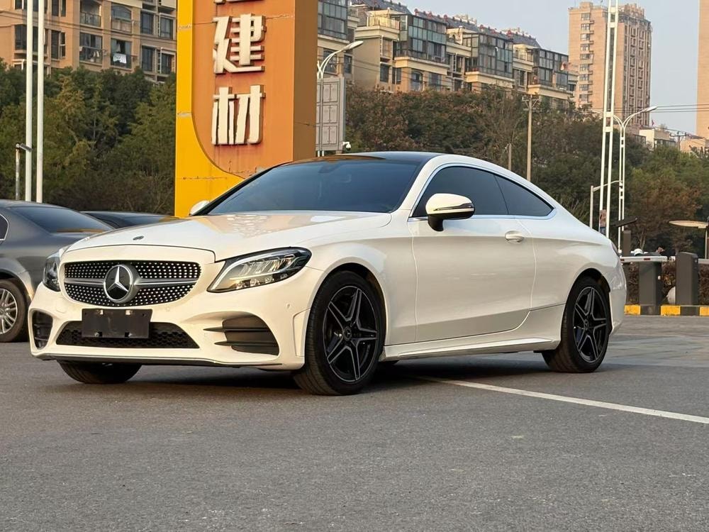 Mercedes-Benz C-Class (Import) 2020 — фото автомобиля