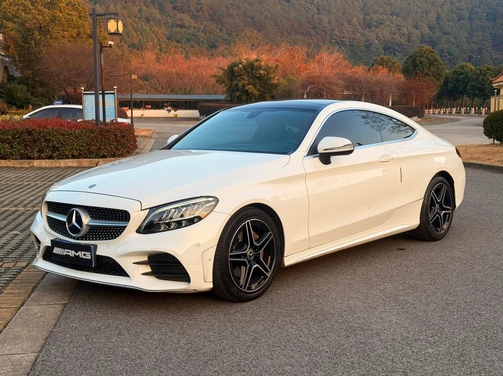 Mercedes-Benz C-Class (Import) 2020 — фото автомобиля