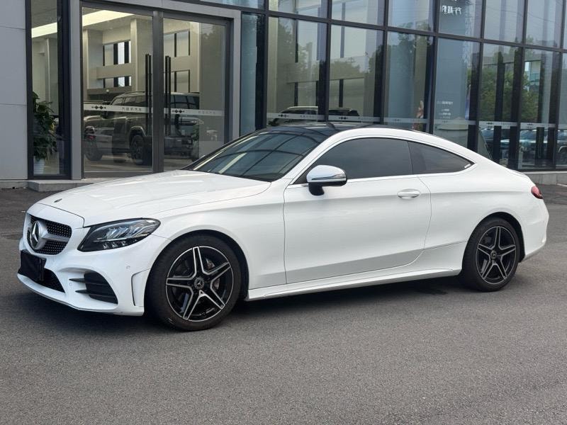Mercedes-Benz C-Class (Import) 2020 — фото автомобиля 1
